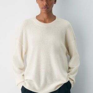 Aritzia Feather Cashmere Relaxed Crew Sweater